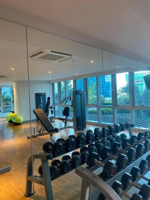 Bgc, Uptown Parksuites Tower 2 Taguig Zewnętrze zdjęcie